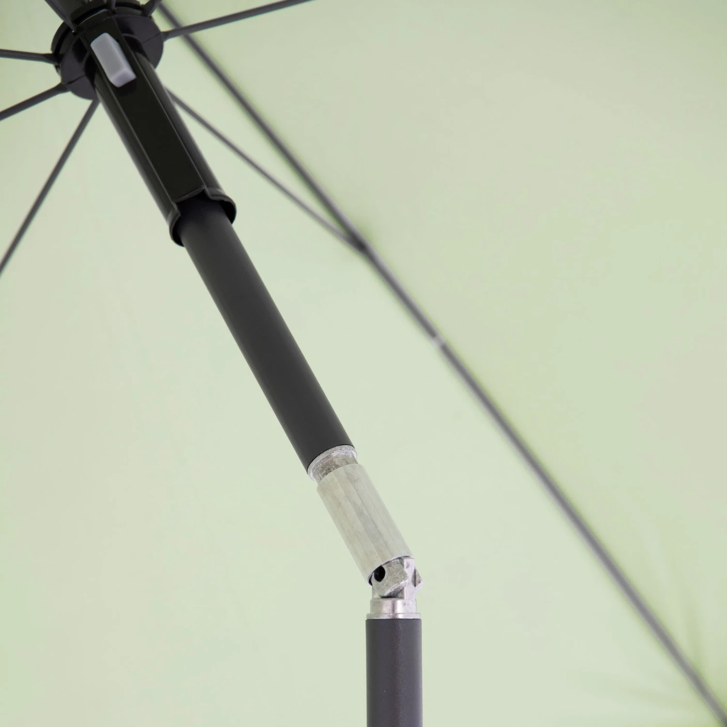 Doppler Beach-Sonnenschirm 'Como', Apfelgrün, Ø Ca. 160 Cm 6 Doppler Beach-Sonnenschirm 'Como', Apfelgrün, Ø Ca. 160 Cm – Bild 4